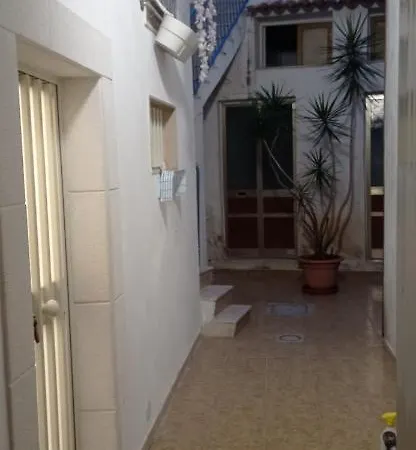 Casa Titanic Siracusa *